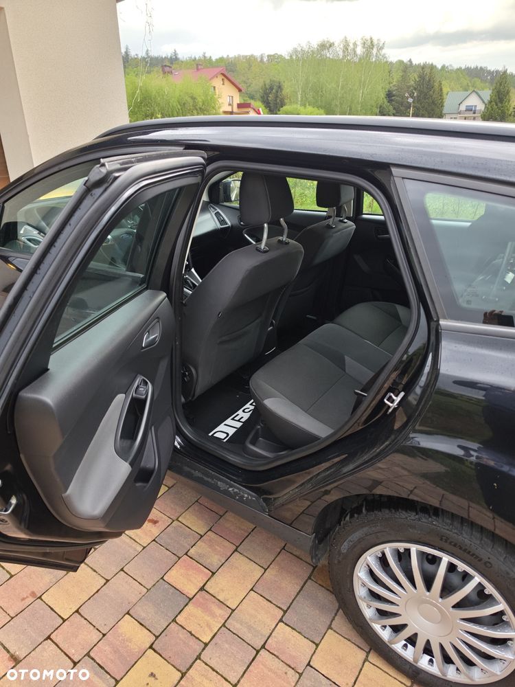 Ford Focus - 13
