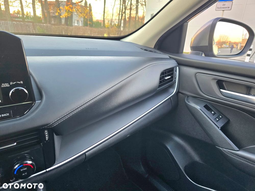 Nissan Qashqai 1.3 DIG-T Tekna DCT - 25