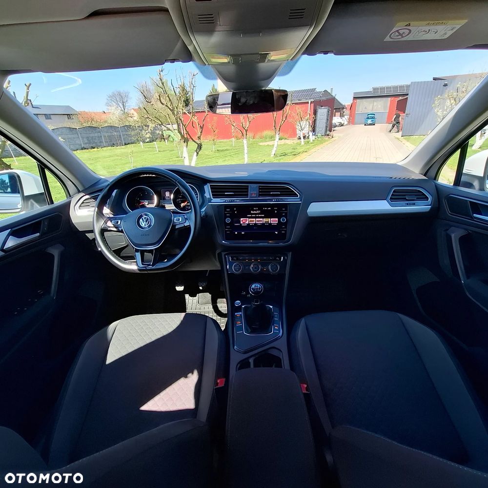 Volkswagen Tiguan 1.4 TSI BMT Comfortline - 11