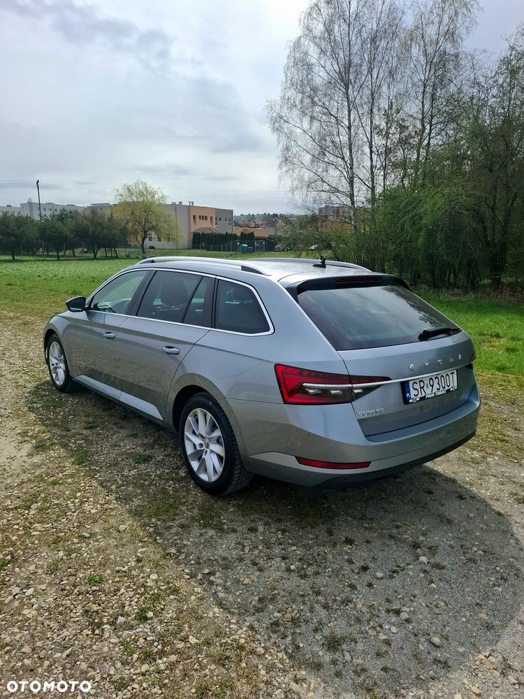 Skoda Superb 2.0 TDI Ambition DSG7 - 14