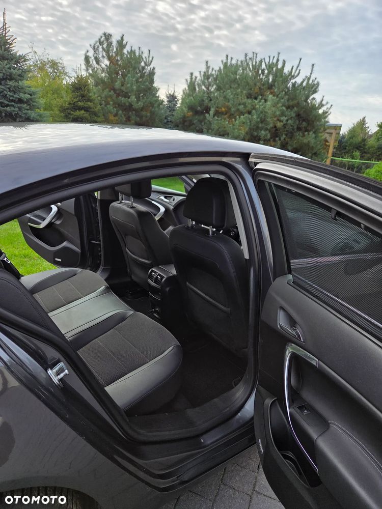 Opel Insignia 2.0 CDTI Edition - 16
