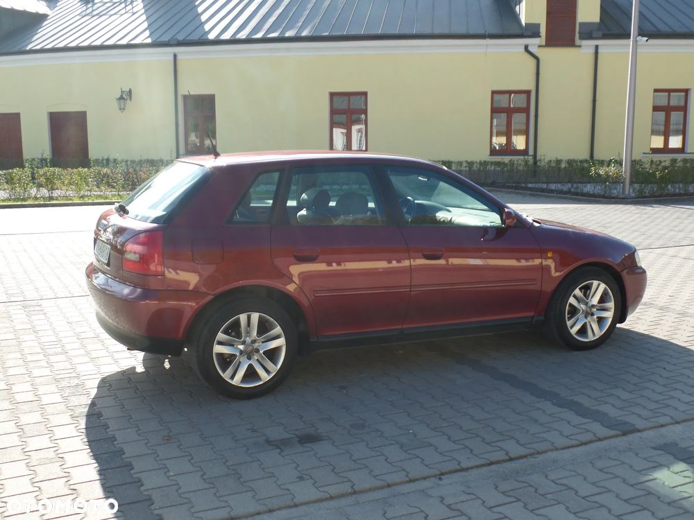 Audi A3 Sportback - 8