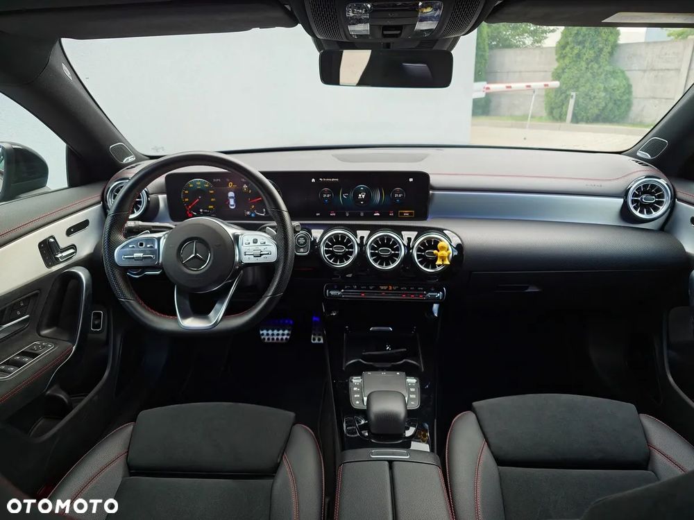 Mercedes-Benz CLA - 14