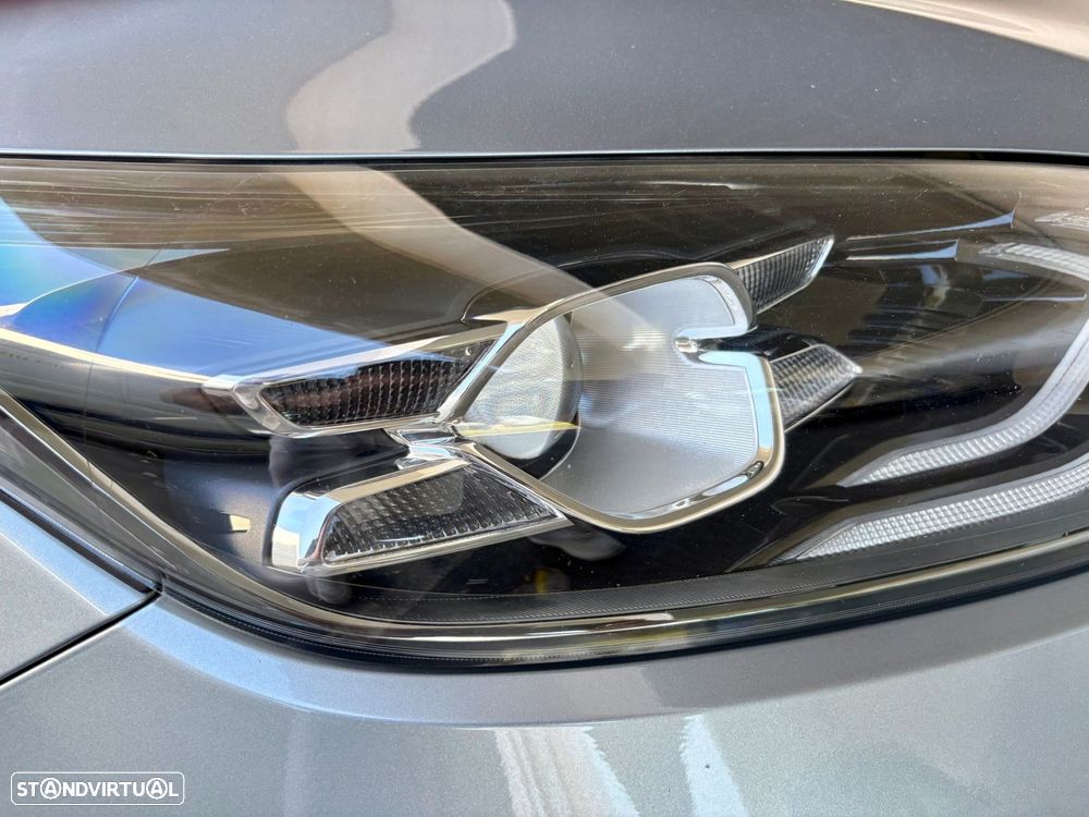 Kia Ceed SW 1.6 CRDi TX+SRF - 46