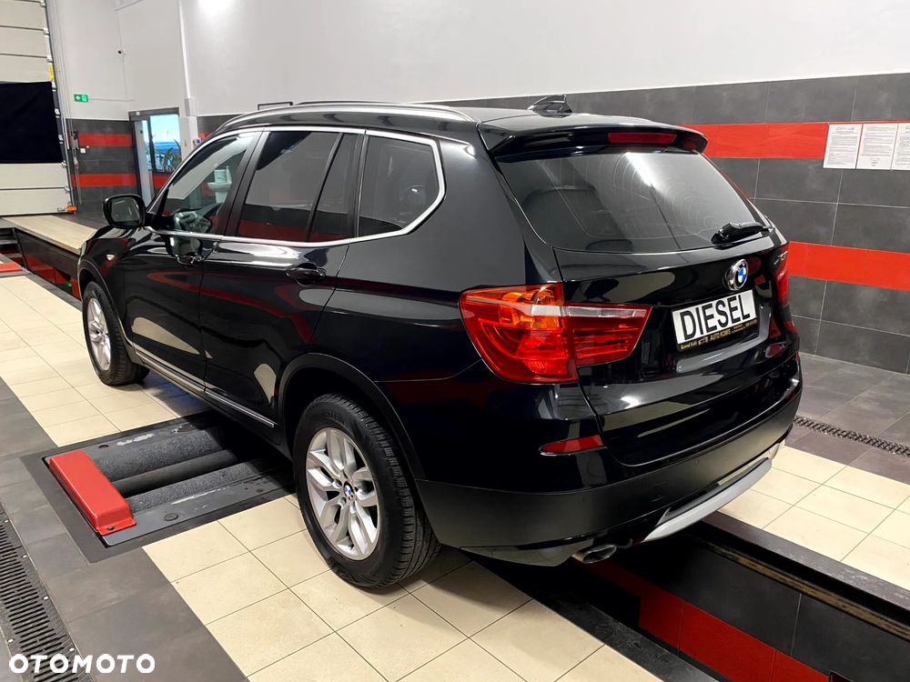 BMW X3 xDrive20d - 8