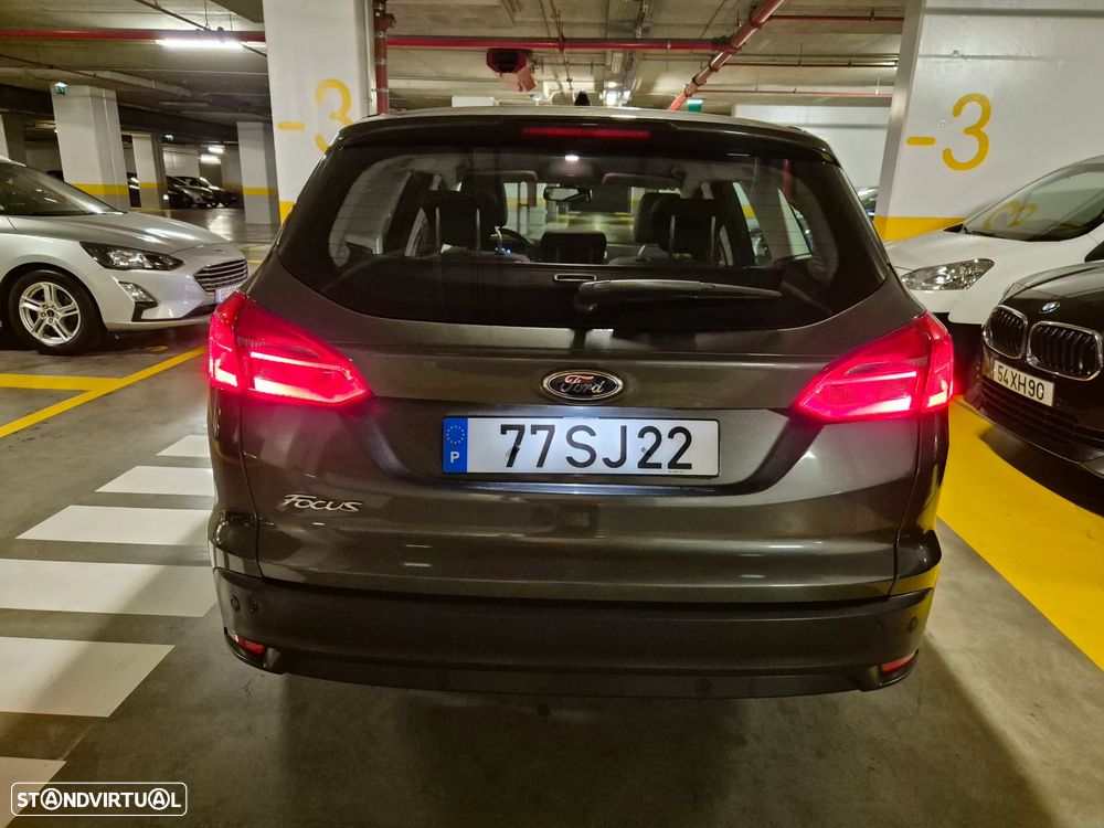 Ford Focus SW 1.5 TDCi EcoBlue Active - 10