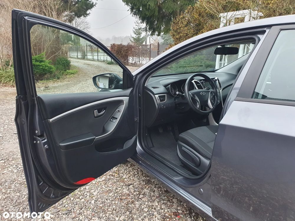 Hyundai i30 1.4 CRDi Classic - 9