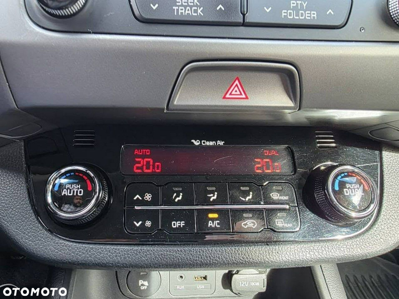 Kia Sportage 1.7 CRDI Business Line L 2WD - 23