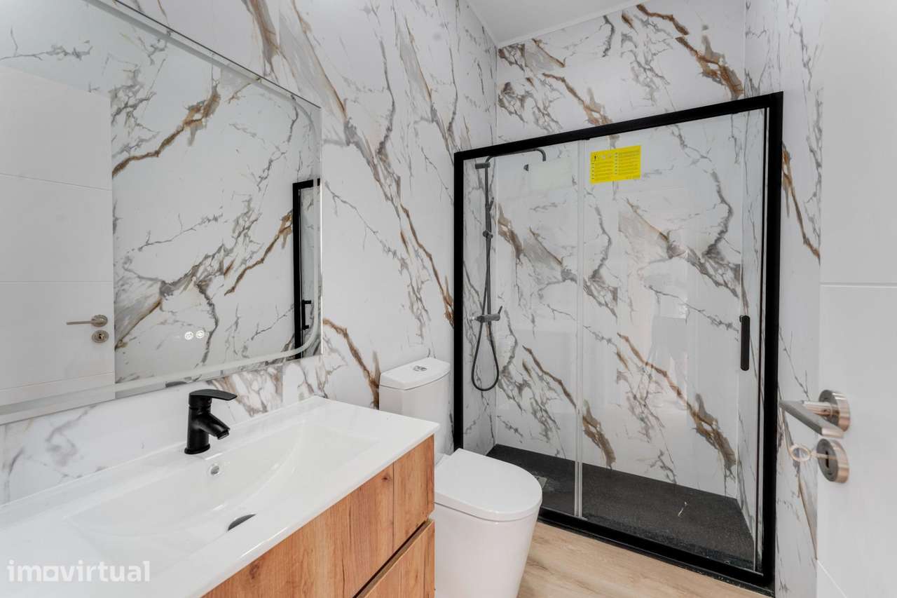 Apartamento T2 Amplo e Renovado em Arroios | Lisboa - Grande imagem: 5/16