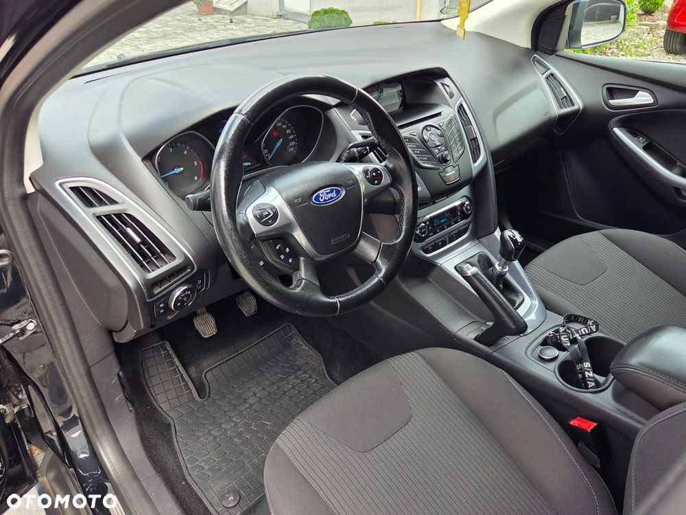 Ford Focus 1.6 TDCi DPF Start-Stopp-System Titanium - 10