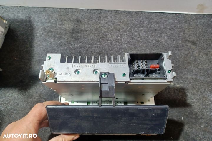 Radio cd 5K0035156 Volkswagen VW Touran 1 [facelift] [2006 - 2010] Mi - 3