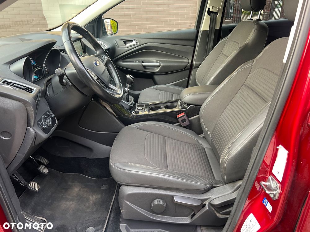 Ford Kuga 1.5 EcoBlue FWD Titanium - 27