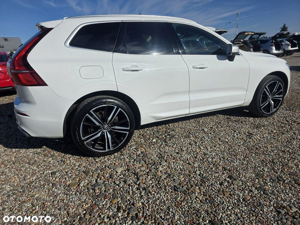 Volvo XC 60 D4 SCR AWD R-Design - 11