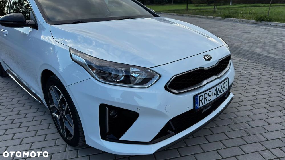 Kia ProCeed 1.4 T-GDI DCT7 OPF GT LINE - 10