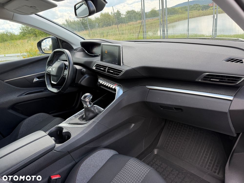 Peugeot 3008 1.2 PureTech Active S&S - 30