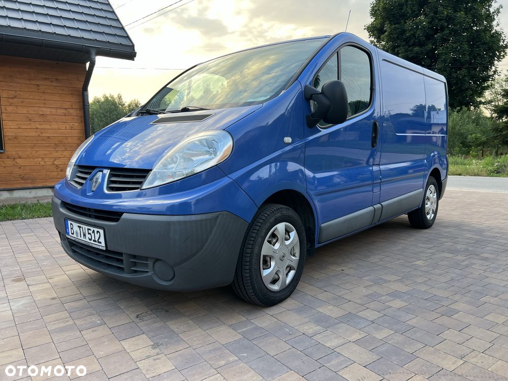 Renault Trafic - 1