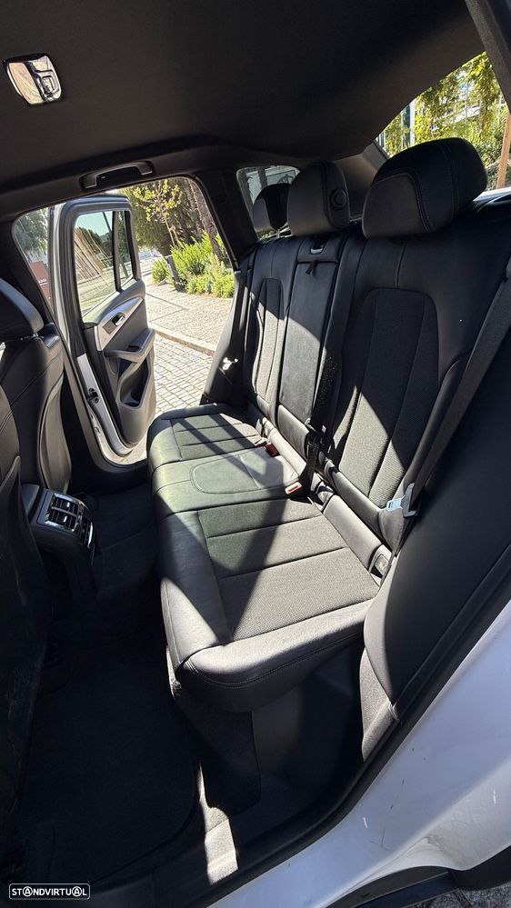 BMW X3 18 d sDrive Auto - 10