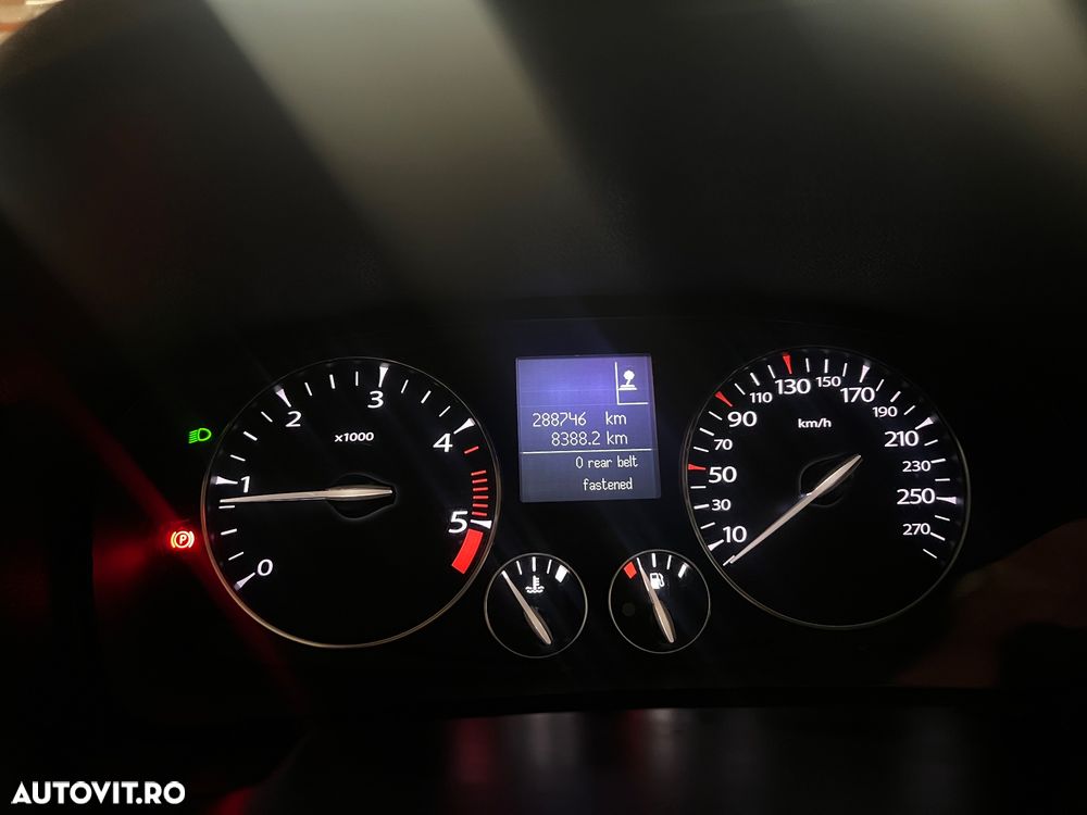 Renault Laguna - 3