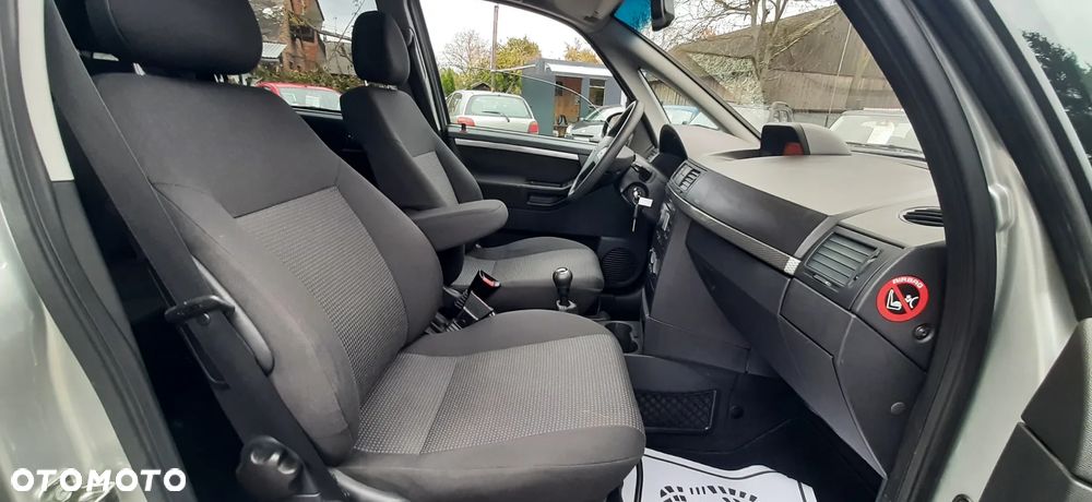 Opel Meriva - 25