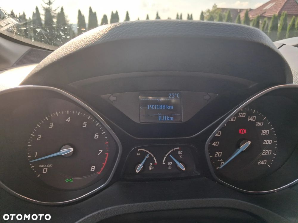 Ford C-MAX 1.6 Ti-VCT Titanium - 16
