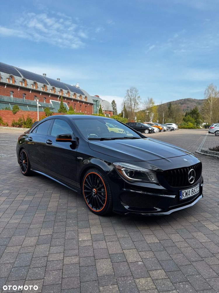 Mercedes-Benz CLA AMG 45 4-Matic - 4