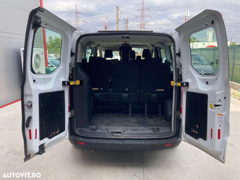 Ford Transit Custom - 9