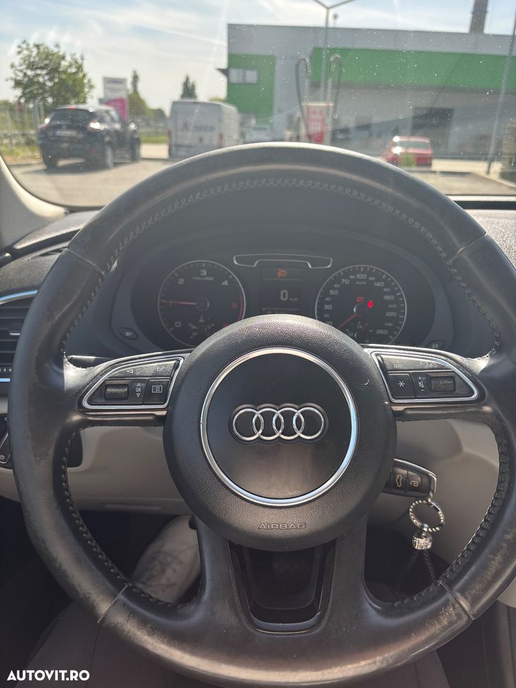 Audi Q3 2.0 TDI Quattro S-Tronic - 2