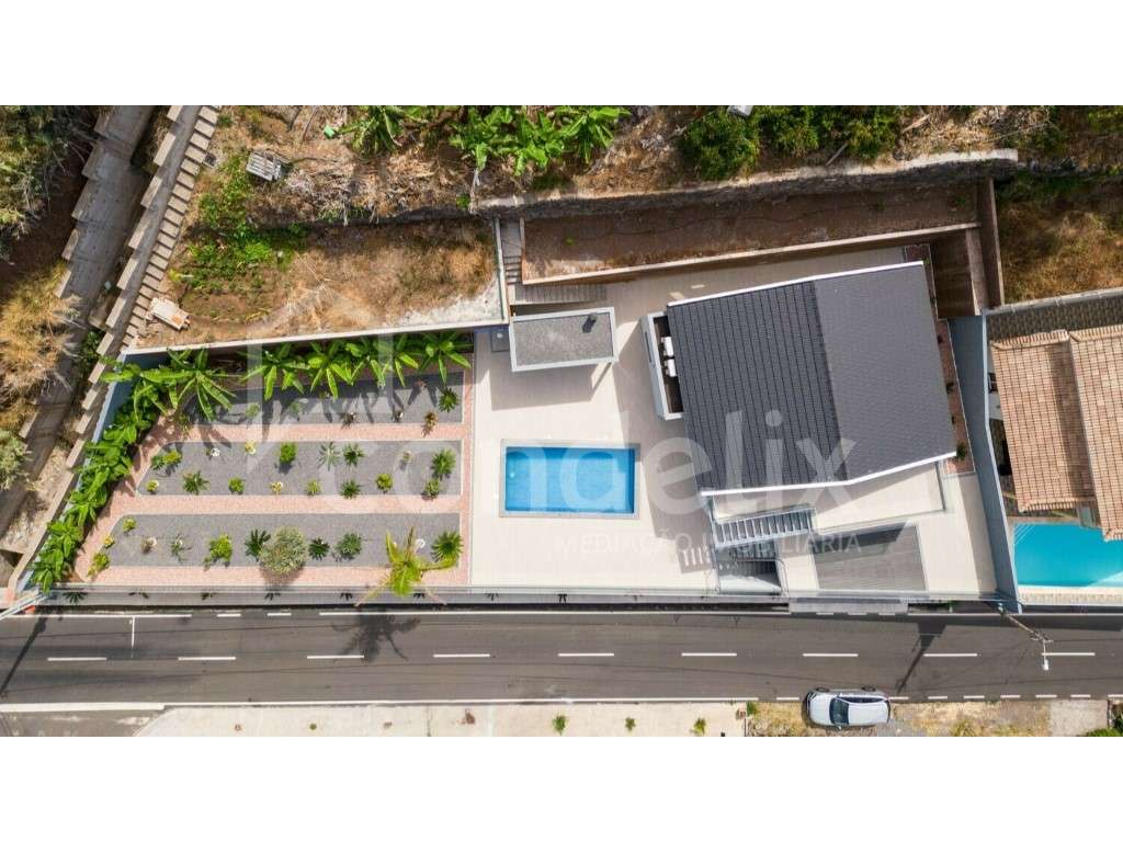 Moradia T4 com piscina no Paúl do Mar Calheta - Grande imagem: 3/60