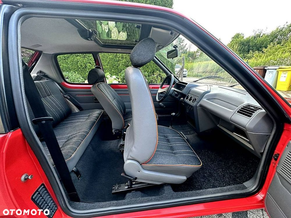 Peugeot 205 1.1 Look - 12