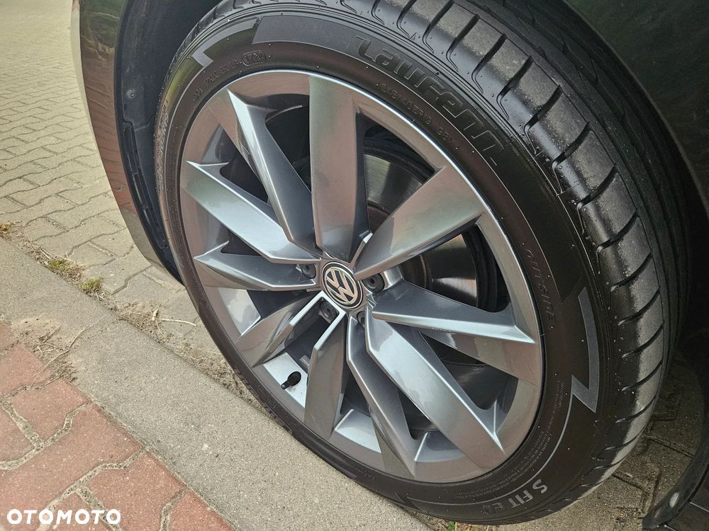 Volkswagen Arteon 2.0 TSI Essence DSG - 21