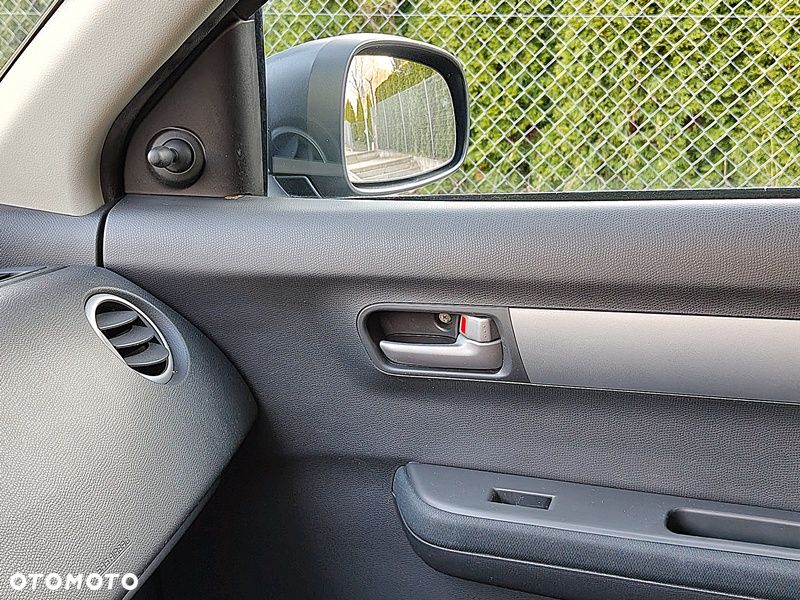 Suzuki Swift 1.3 Comfort - 22