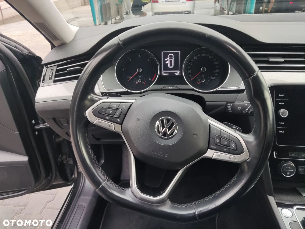 Volkswagen Passat 2.0 TDI EVO Business DSG - 12