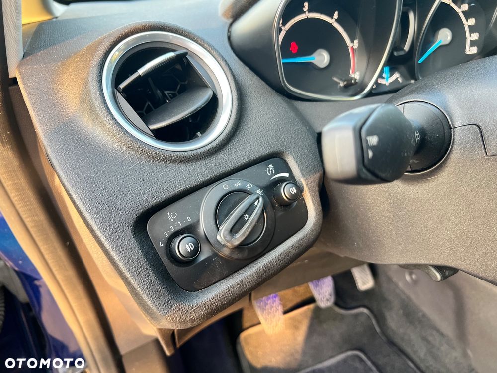 Ford Fiesta - 16