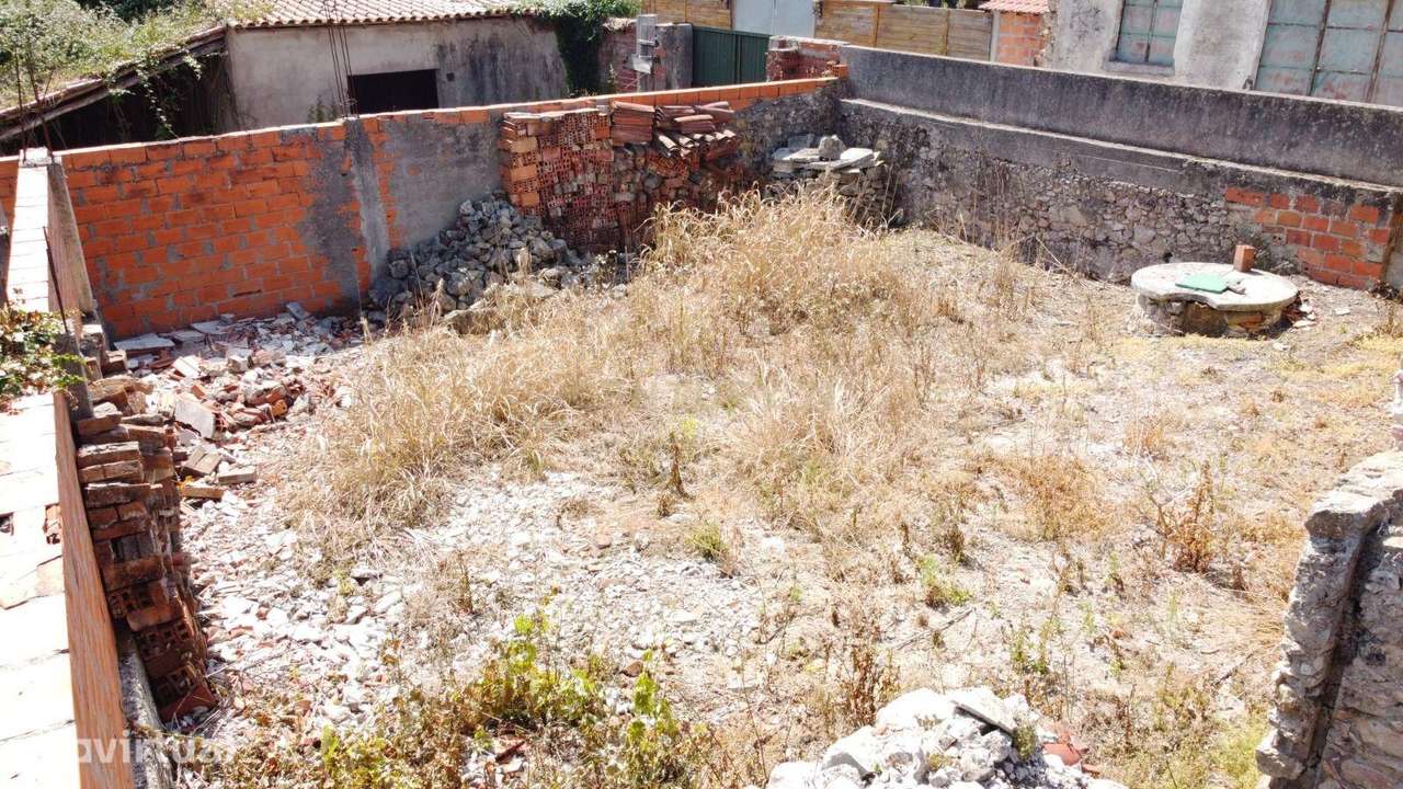 Ruin com Potencial em Coz, Alcobaça - 150m² - Grande imagem: 5/9