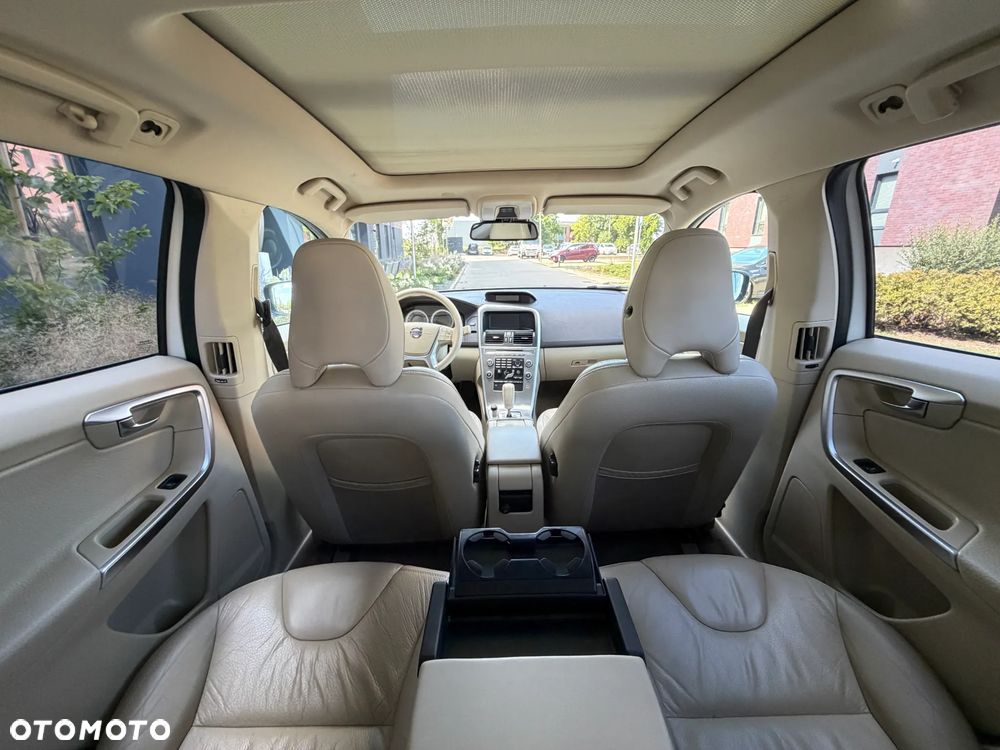 Volvo XC 60 D4 Geartronic Summum - 30