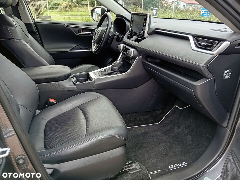 Toyota RAV4 2.5 Hybrid Executive 4x4 - 6