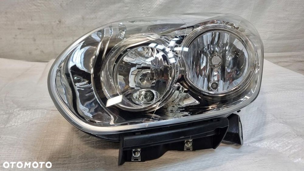 Opel Combo D lampa lewa przód przednia 520868580E - 2