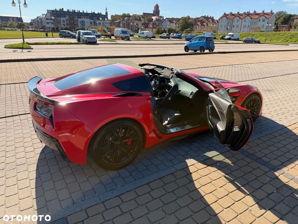Chevrolet Corvette - 8