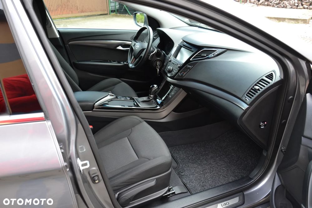 Hyundai i40 Kombi blue 1.7 CRDi DCT Premium - 30