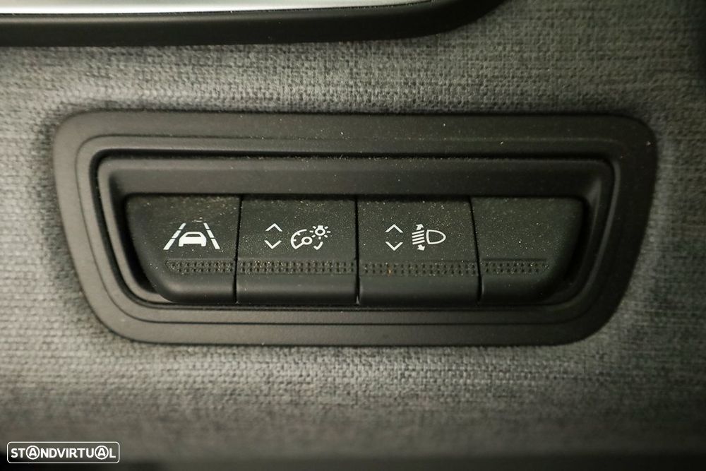 Renault Clio 1.0 TCe Evolution - 17