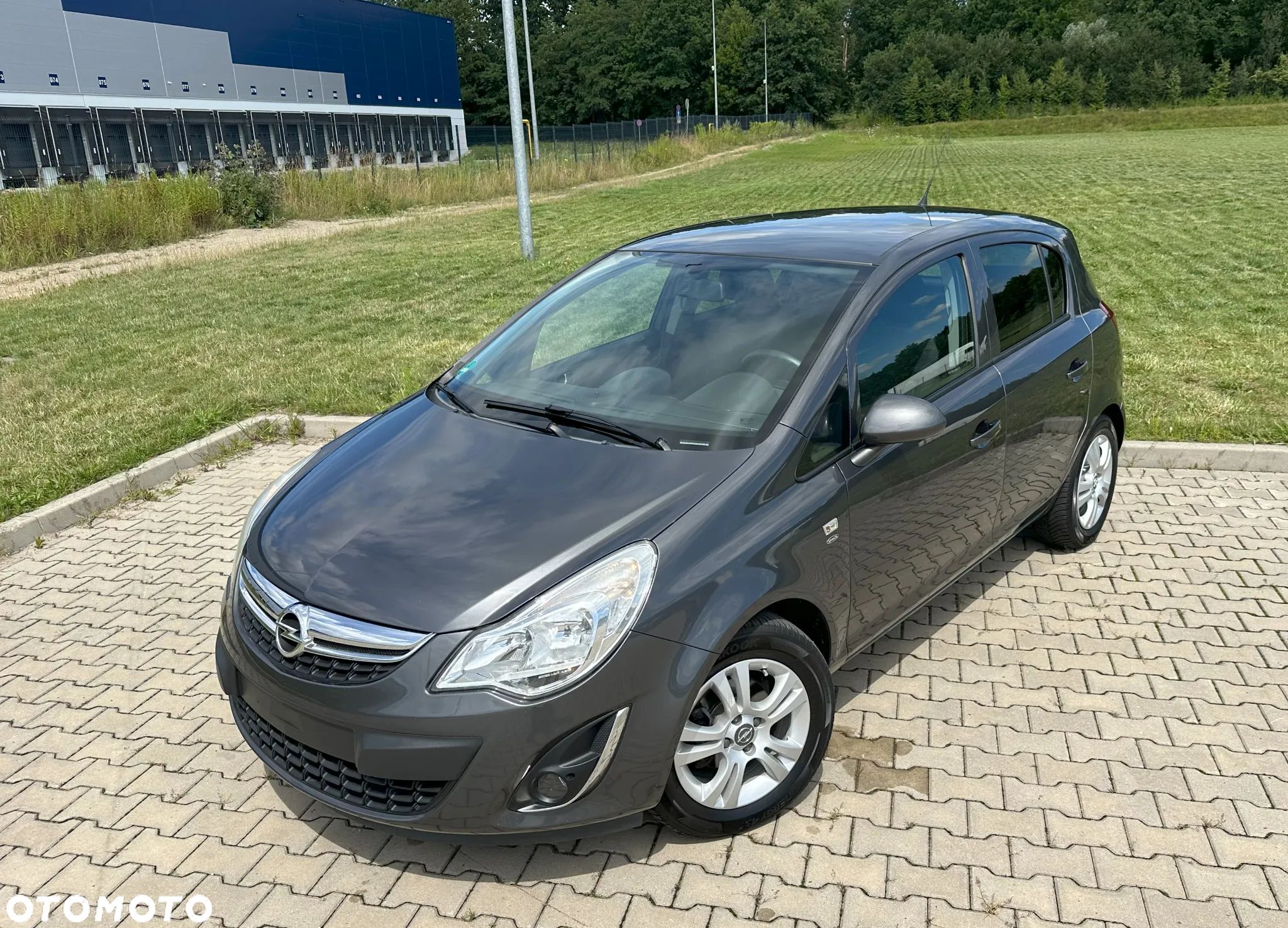 Opel Corsa 1.4 16V Satellite - 1