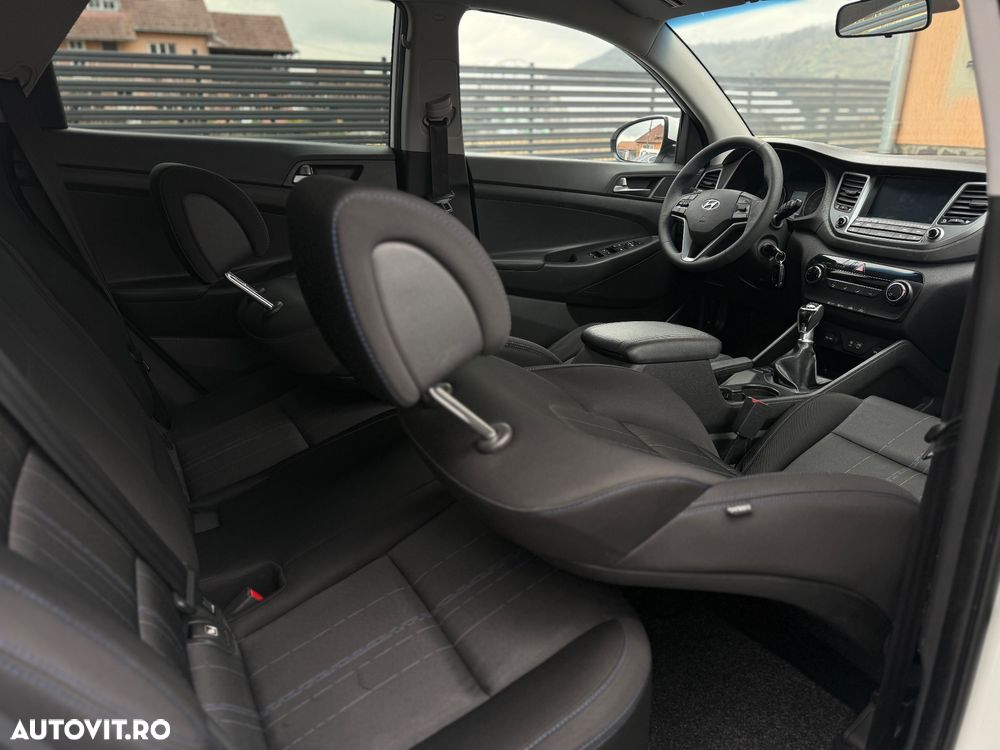 Hyundai Tucson blue 1.7 CRDi 2WD Advantage - 14