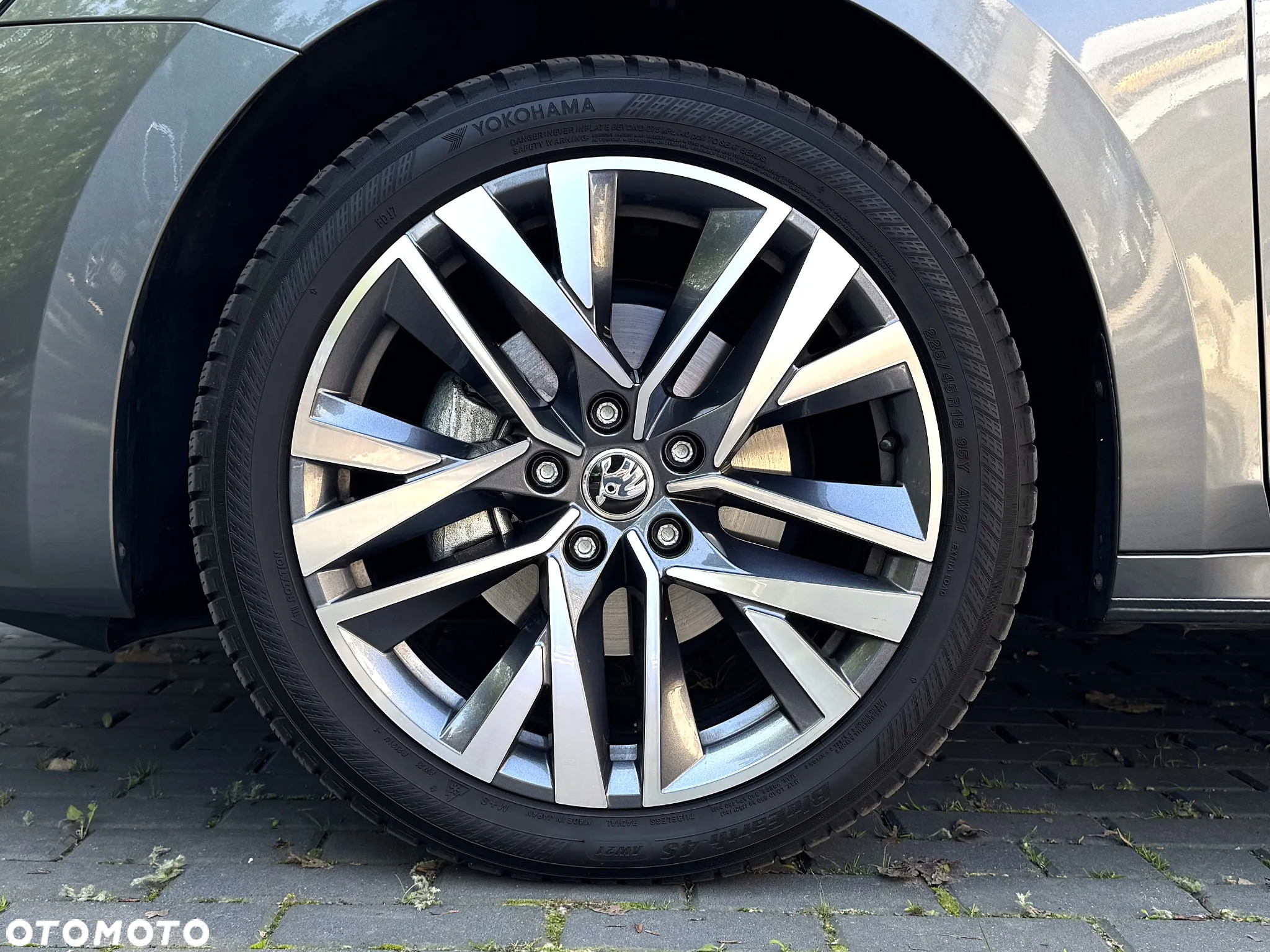 Skoda Octavia Combi 2.0 TDI DSG Selection - 7
