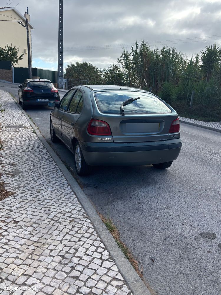Renault Mégane 1.4 16V Air - 3