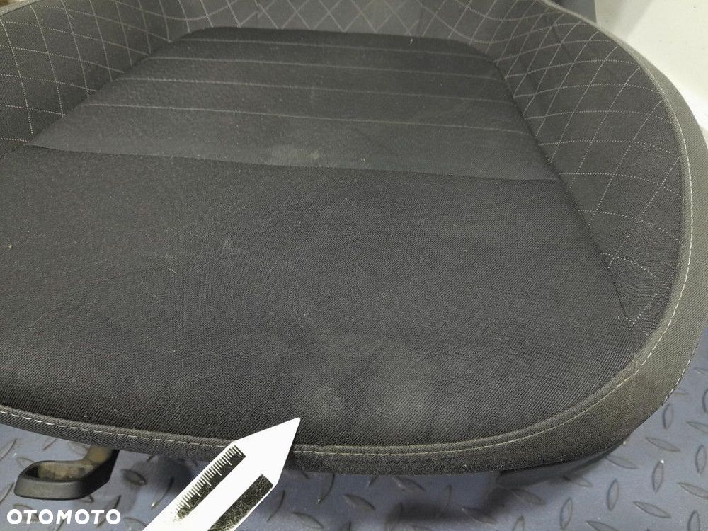 SKODA FABIA III NJ LIFT KOMBI FOTELE KANAPA SIEDZISKO TAPICERKI KOMPLET EU - 3