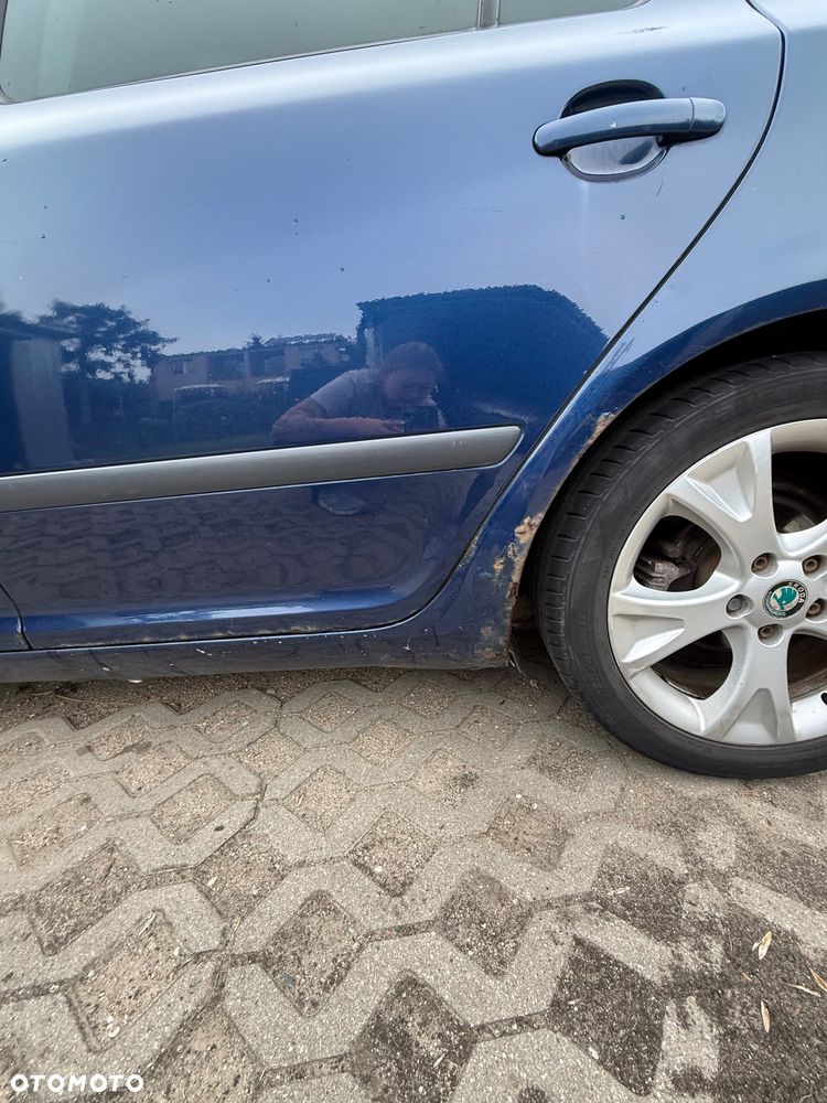 Skoda Octavia 1.9 TDI DPF DSG Ambiente - 8