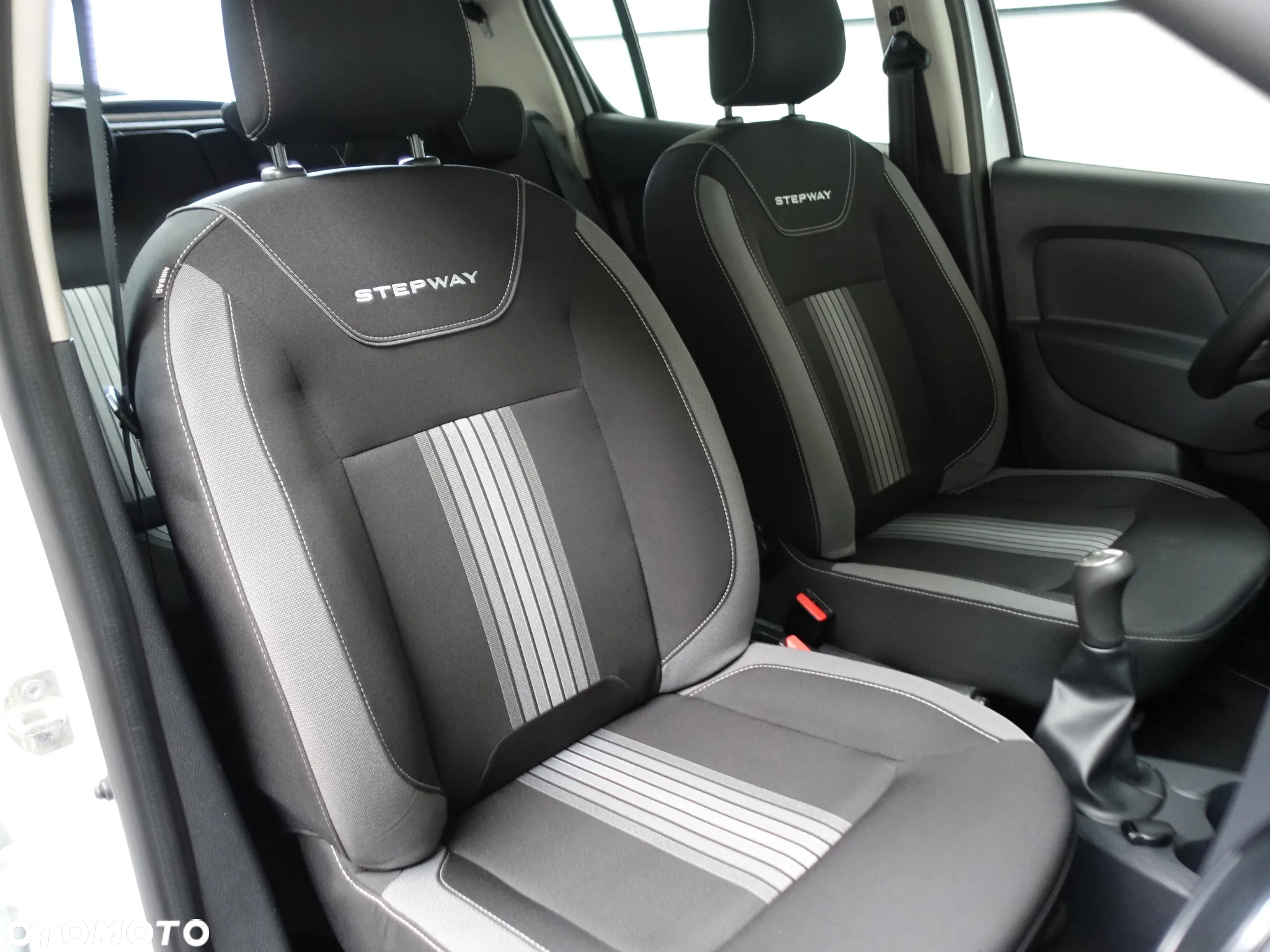 Dacia Sandero Stepway dCi 90 (S&S) Celebration - 17