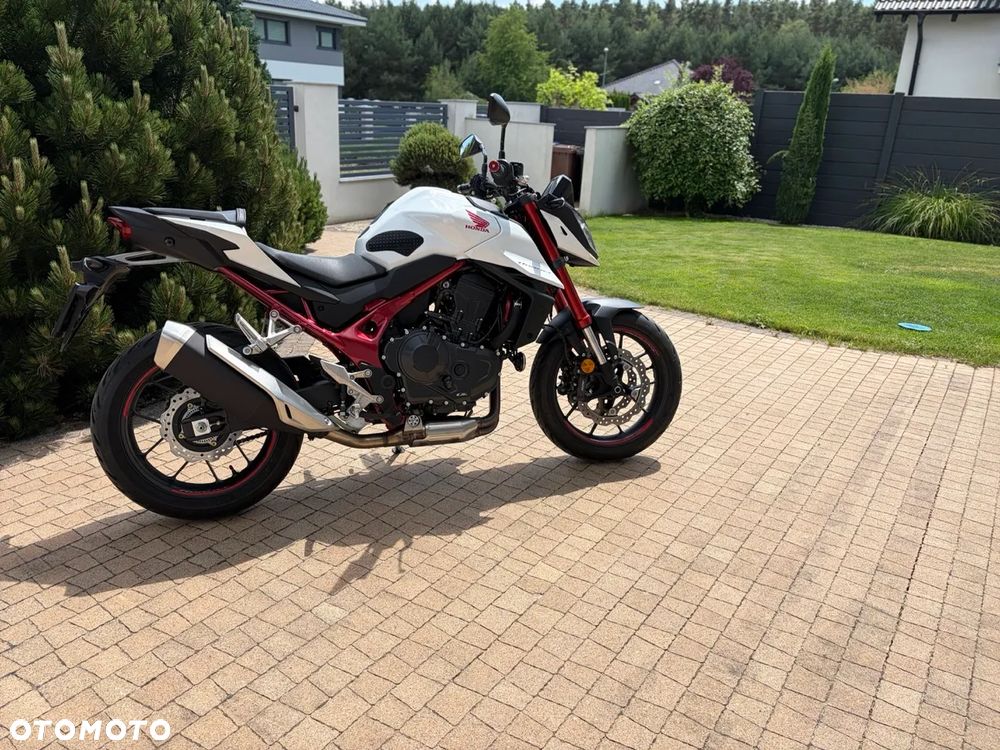 Honda Hornet - 2