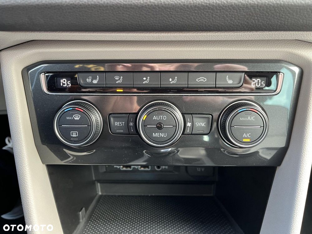 Volkswagen Tiguan 2.0 TDI BMT SCR Comfortline DSG - 32