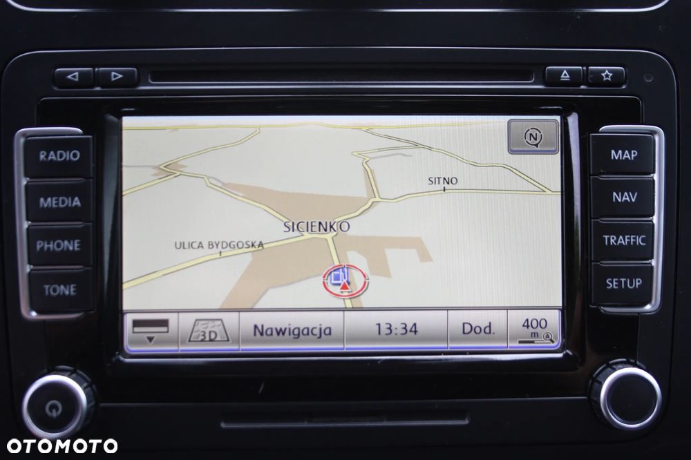 Volkswagen Touran 2.0 TDI DPF BlueMotion Technology DSG Cup - 26